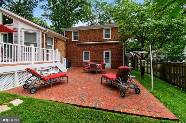 6209 REDWING CT, Bethesda, MD 20817