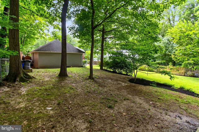 6209 REDWING CT, Bethesda, MD 20817