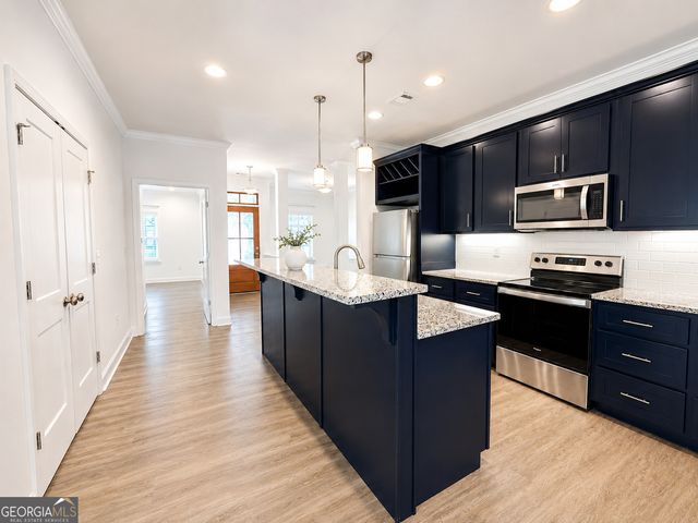 110 Cherokee Rose Circle, Dublin, GA 31021