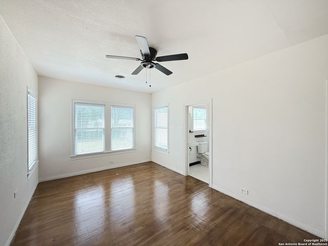 1214 Sutton, San Antonio, TX 78228