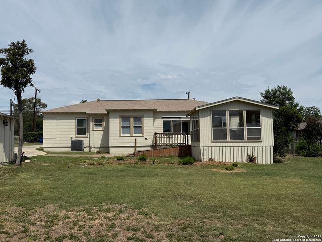 1214 Sutton, San Antonio, TX 78228