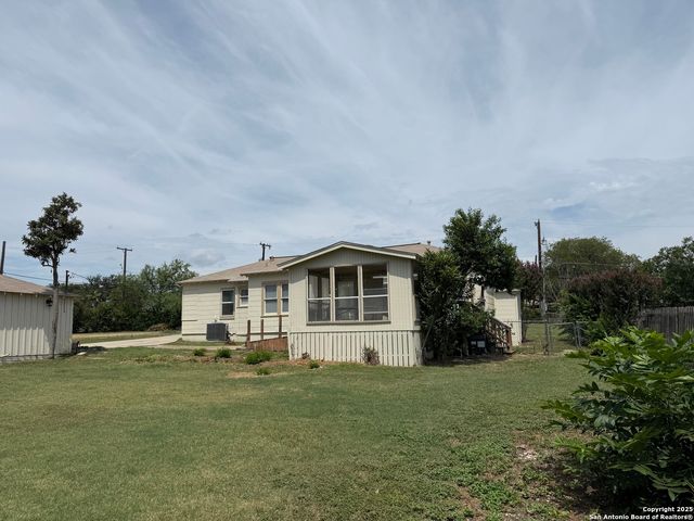 1214 Sutton, San Antonio, TX 78228