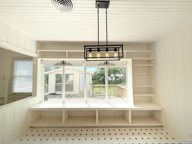 1214 Sutton, San Antonio, TX 78228