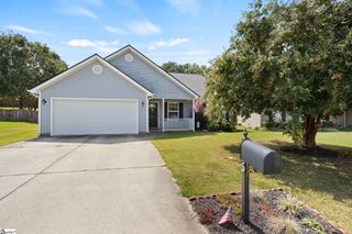 5 Calalla Court, Taylors, SC 29687