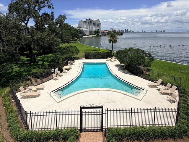 5020 BAYSHORE BOULEVARD 303, Tampa, FL 33611