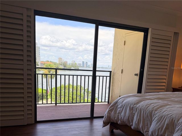 5020 BAYSHORE BOULEVARD 303, Tampa, FL 33611