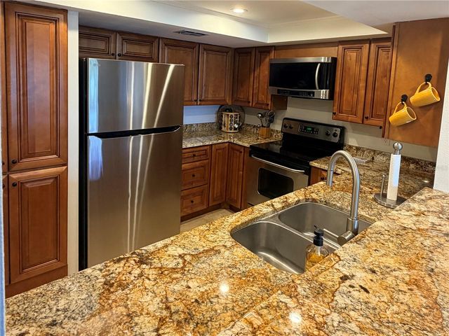 5020 BAYSHORE BOULEVARD 303, Tampa, FL 33611