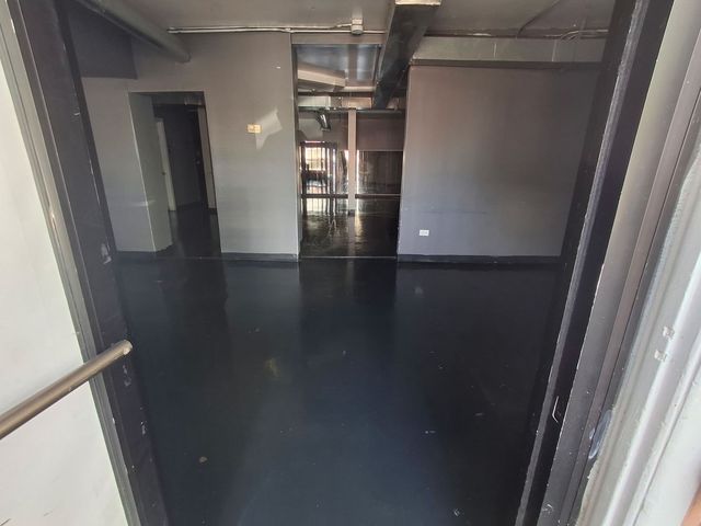 1054 S 5th Street 1, Aurora, IL 60505