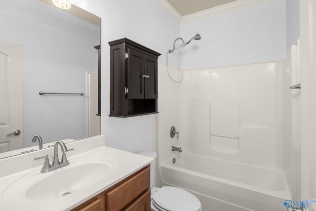 2906 Pasture View Lane, Owens Cross Roads, AL 35763