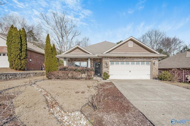 2906 Pasture View Lane, Owens Cross Roads, AL 35763