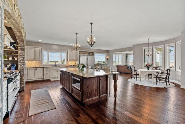 32457 Alexander Court, Northfield, MN 55057