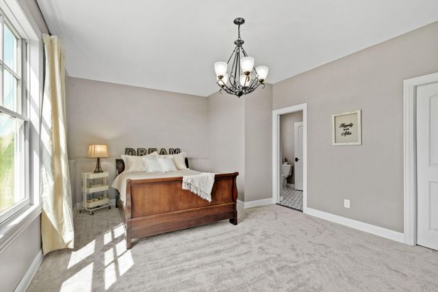 32457 Alexander Court, Northfield, MN 55057