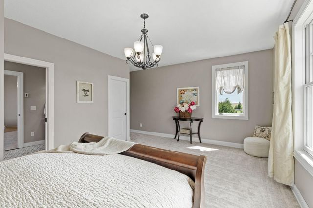 32457 Alexander Court, Northfield, MN 55057