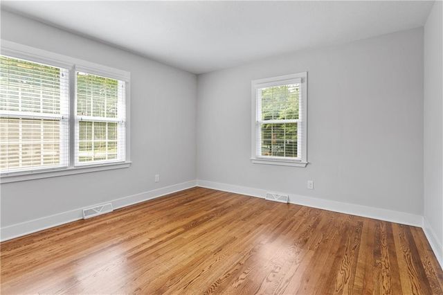 9303 Park Street, Lenexa, KS 66215