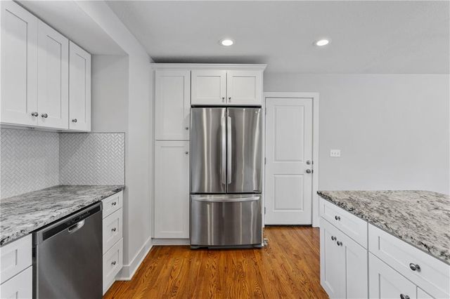 9303 Park Street, Lenexa, KS 66215