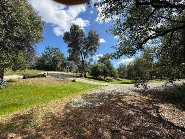 12333 Quartz Hill Road, Redding, CA 96003