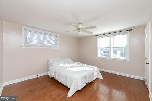 939 FARISTON DR, Drexel Hill, PA 19026