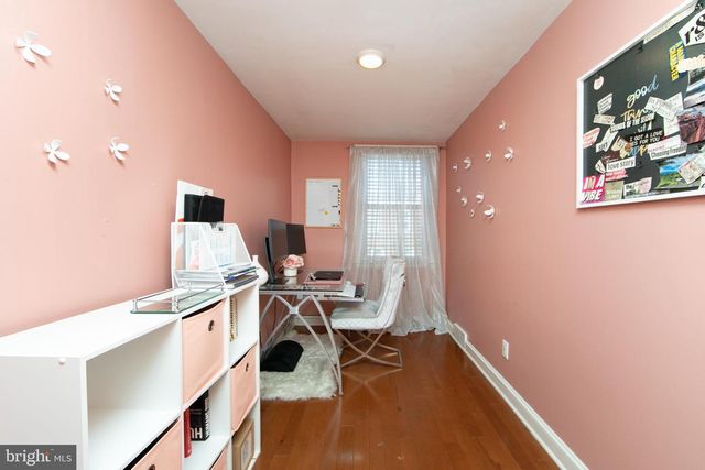 939 FARISTON DR, Drexel Hill, PA 19026