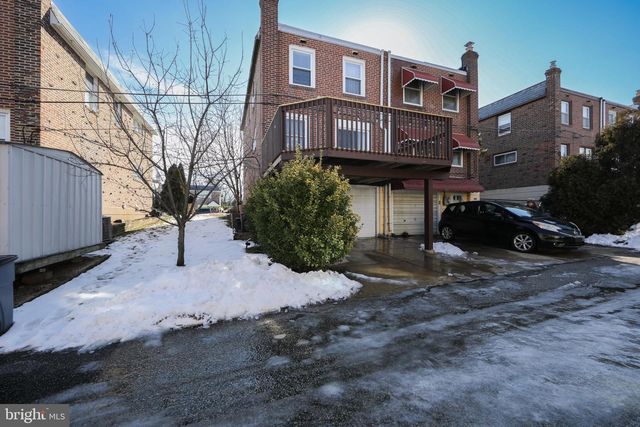 939 FARISTON DR, Drexel Hill, PA 19026