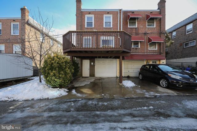 939 FARISTON DR, Drexel Hill, PA 19026