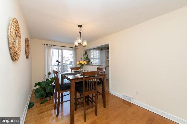 939 FARISTON DR, Drexel Hill, PA 19026