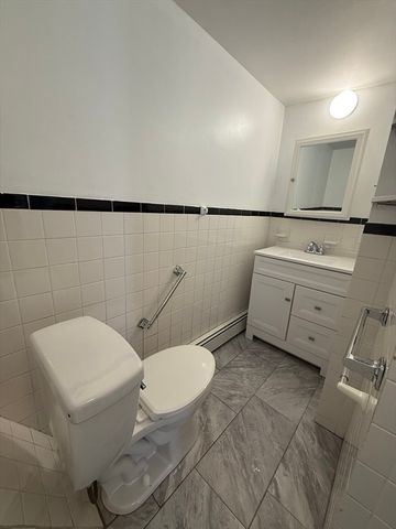 11 Newton St. 1, Malden, MA 02148