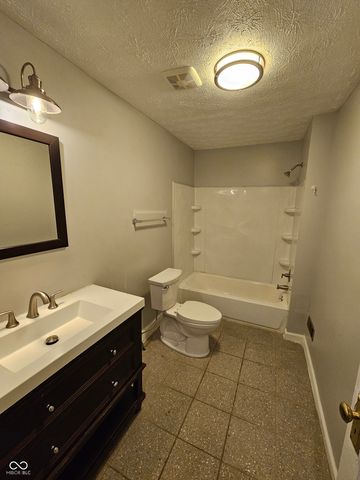 2143 Bellefontaine Street, Indianapolis, IN 46202