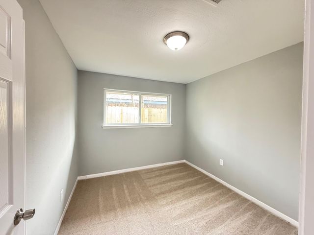 8646 Whitecastle Lane, Houston, TX 77088