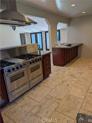 11592 Kling Street, Toluca Lake (los Angeles), CA 91602