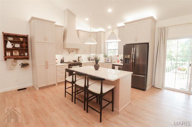 23388 Rainbow Lane, Waynesville, MO 65583