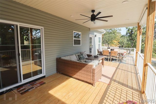 23388 Rainbow Lane, Waynesville, MO 65583