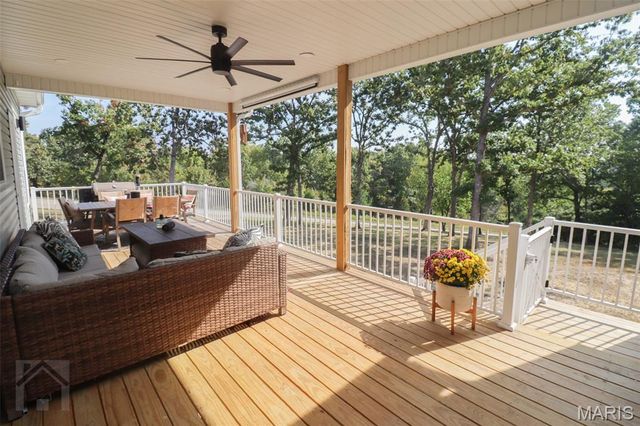 23388 Rainbow Lane, Waynesville, MO 65583