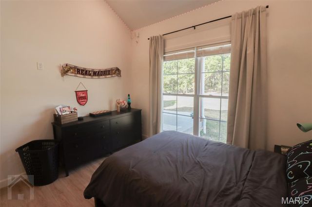 23388 Rainbow Lane, Waynesville, MO 65583