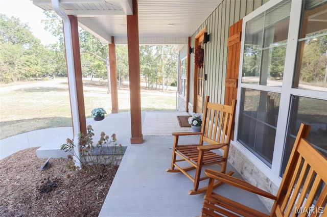 23388 Rainbow Lane, Waynesville, MO 65583