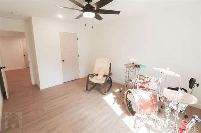 23388 Rainbow Lane, Waynesville, MO 65583