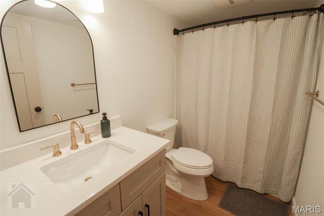 23388 Rainbow Lane, Waynesville, MO 65583