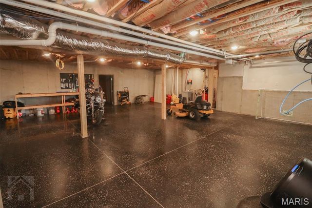 23388 Rainbow Lane, Waynesville, MO 65583