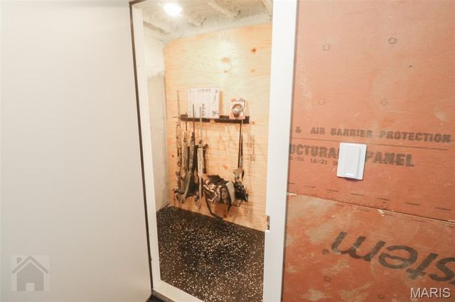 23388 Rainbow Lane, Waynesville, MO 65583