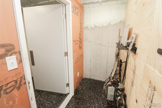 23388 Rainbow Lane, Waynesville, MO 65583