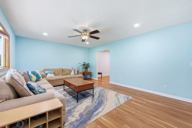 1008 SHIPWRECK DR, New Market, VA 22844
