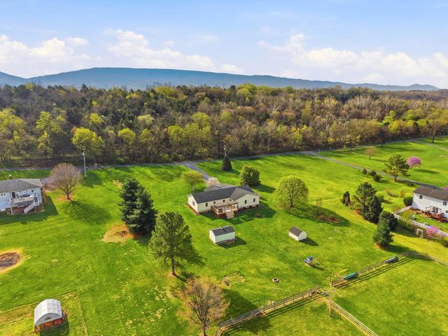 1008 SHIPWRECK DR, New Market, VA 22844