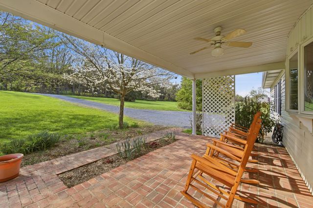 1008 SHIPWRECK DR, New Market, VA 22844