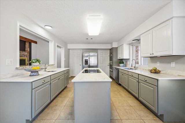 15754 Walkwood Drive, Houston, TX 77079