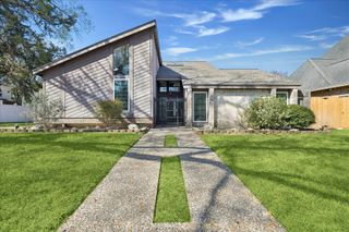15754 Walkwood Drive, Houston, TX 77079
