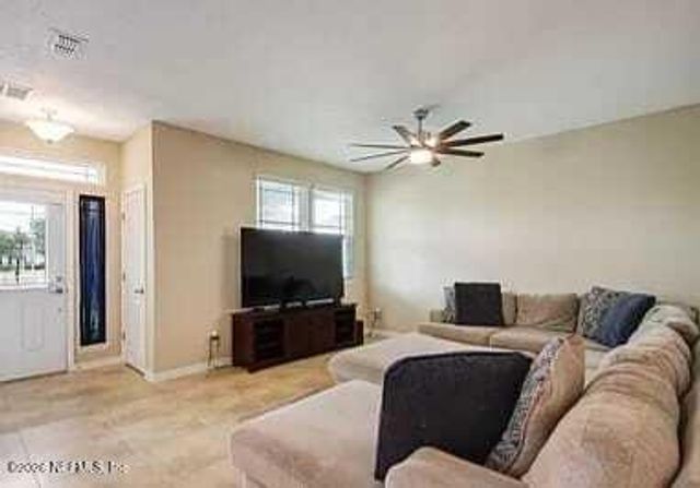 459 VINEYARD Lane, Orange Park, FL 32073