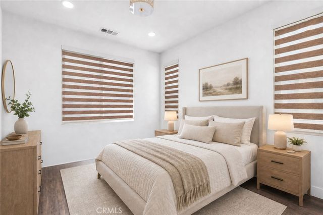 305 Novel, Irvine, CA 92618