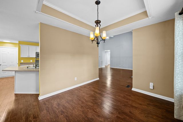 502 Forrest Pointe Dr, Murfreesboro, TN 37130