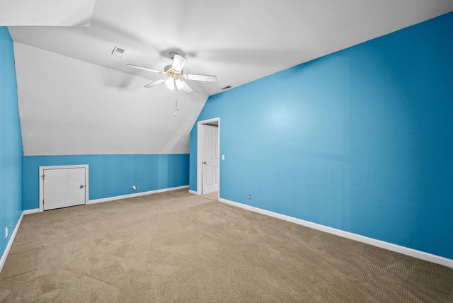 502 Forrest Pointe Dr, Murfreesboro, TN 37130