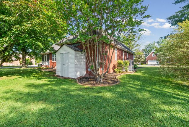 502 Forrest Pointe Dr, Murfreesboro, TN 37130