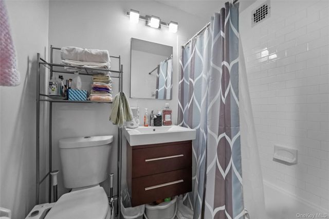 155 Ferris Avenue 8K, White Plains, NY 10603